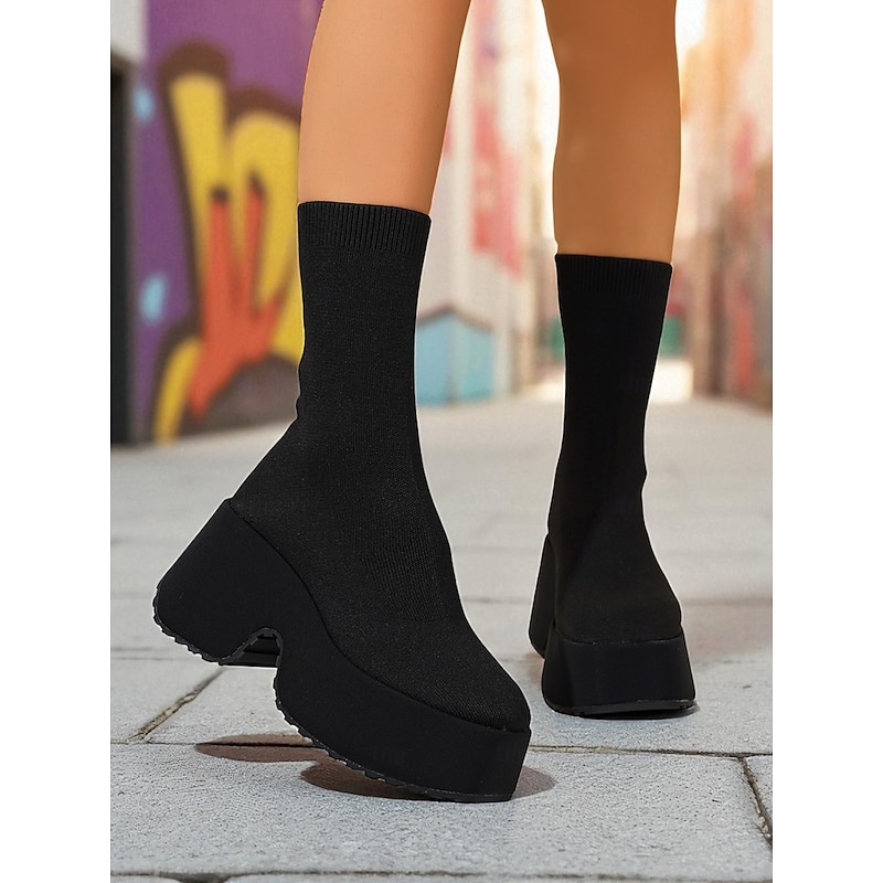 Women's Chunky Platform Sock Boots – Black Stretch Knit Round Toe Ankle Boots for Streetwear, Casual Outfits and Fall Fashion