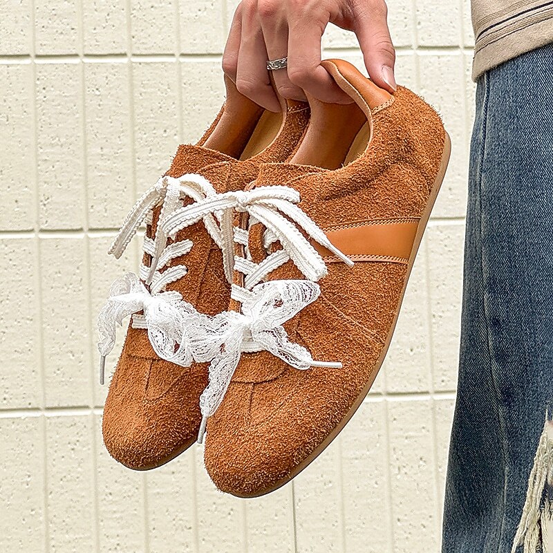 Men's Retro Suede Lace-Up Sneakers Lightweight Casual Shoes for Street Style and Weekend Outfits2