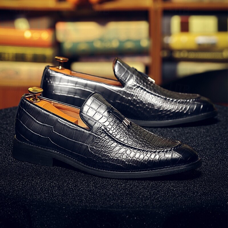 Men's Black Croc-Embossed Slip-On Loafers – Fashionable Dress Shoes for Office and Evening Events3