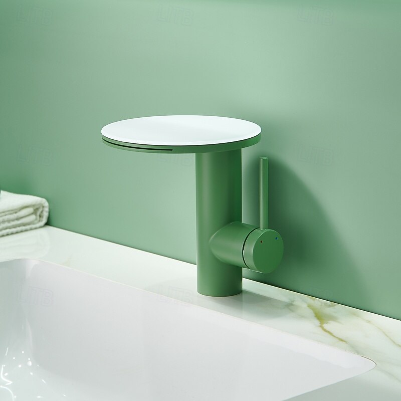 Bathroom Sink Faucet - Rotatable / Waterfall Electroplated / Painted Finishes Centerset Single Handle One HoleBath Taps4