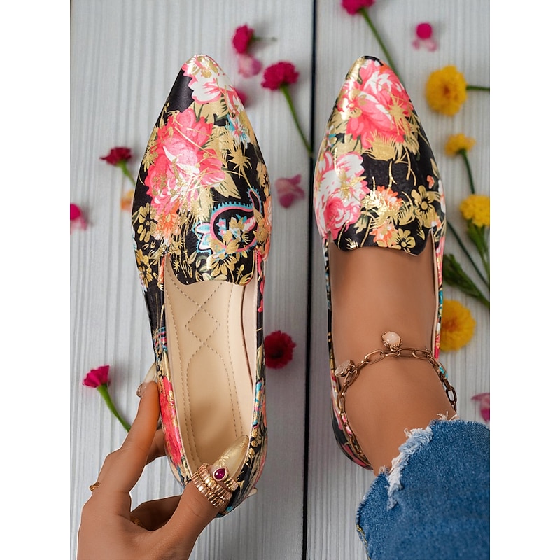 Women's Red Pointed Toe Flat Shoes – Elegant Slip-On Loafers for Christmas, Parties & Daily Casual Outfits4