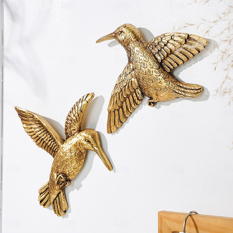 Resin Gold Hummingbird Wall Decor, Minimalist Flying Hummingbird Sculpture, Indoor Home Decoration Hanging Art for Living Room, Dining Room, Party, Wedding & Event Spaces4