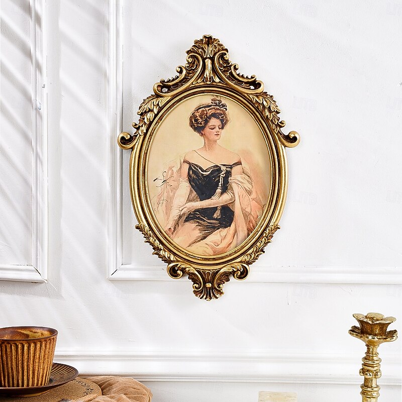 Vintage Lady Resin Photo Frame – Golden Decorative Picture Frame for Home Wall or Tabletop Display, Elegant Art-Inspired Hanging Ornament3
