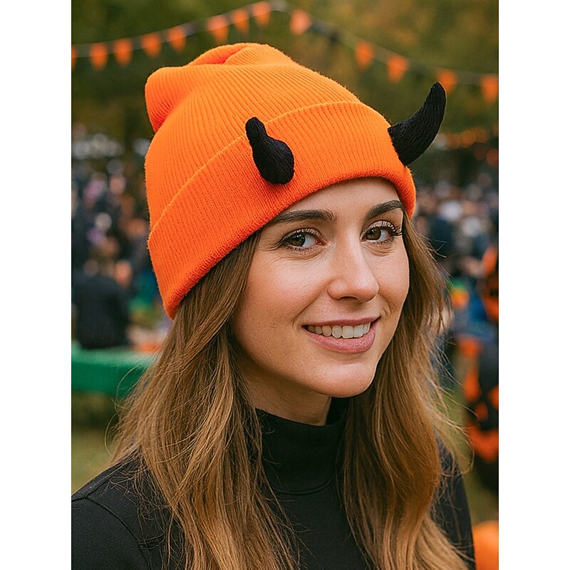 Unisex Halloween Devil Horn Beanie Hat – Knitted Warm Skull Cap with 3D Horns for Men and Women, Cosplay Party Costume and Outdoor Wear