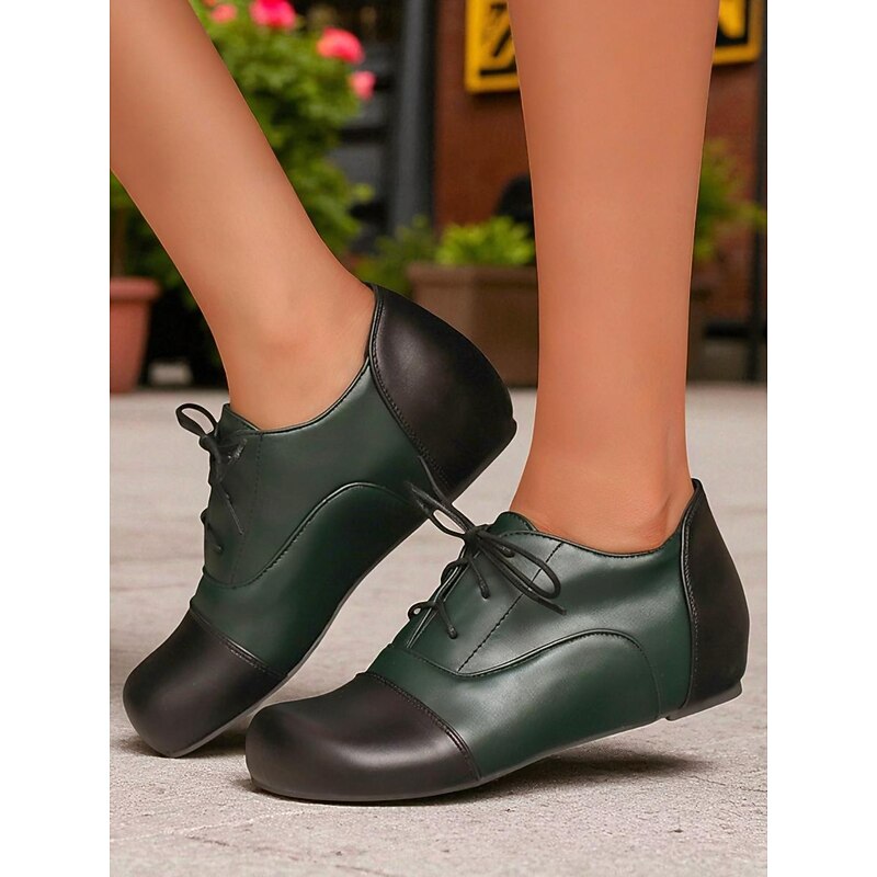 Women's Red and Black Oxford Shoes - Faux Leather Lace-Up Casual Flats, 1950s Vintage Retro Style Dress Shoes for Parties, Stage Performance and Daily Wear4