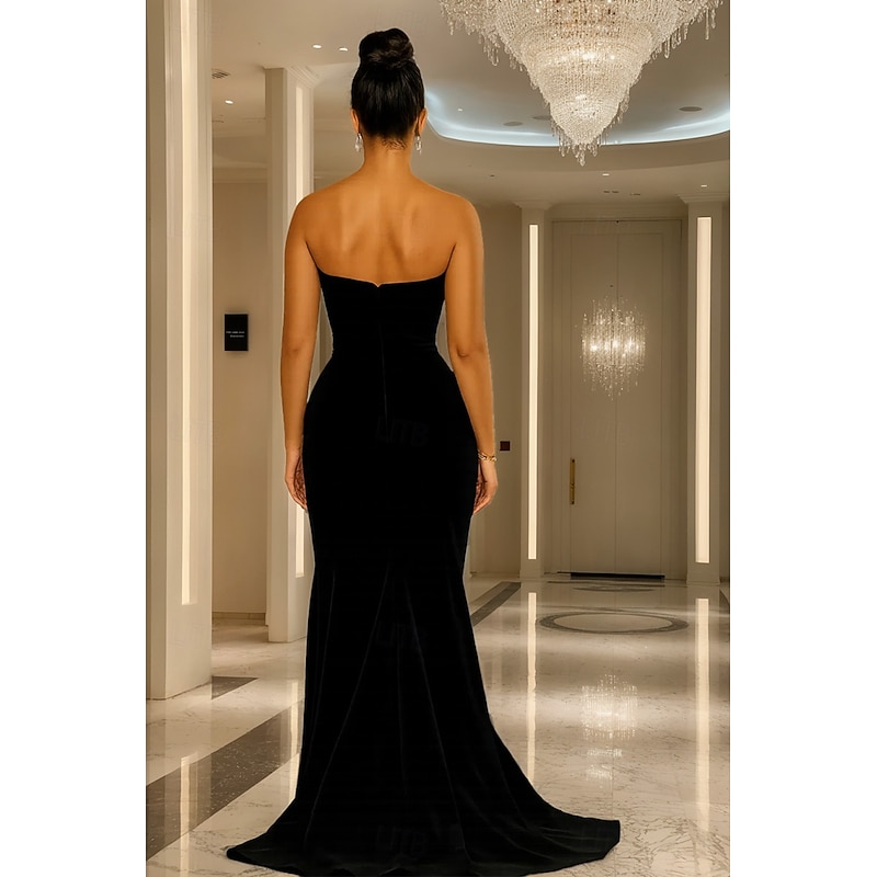 Black Velvet Mermaid / Trumpet Evening Gown Elegant Dress Formal Wedding Sweep / Brush Train Sleeveless Lace Appliques with Scalloped Edge 20253