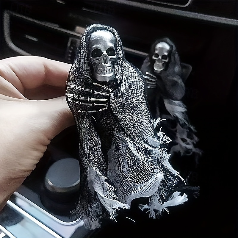 Car Dashboard Ornament Skeleton shaped car air freshener skull shaped design Halloween and gifts aromatherapy atmosphere is the perfect gift for Halloween2