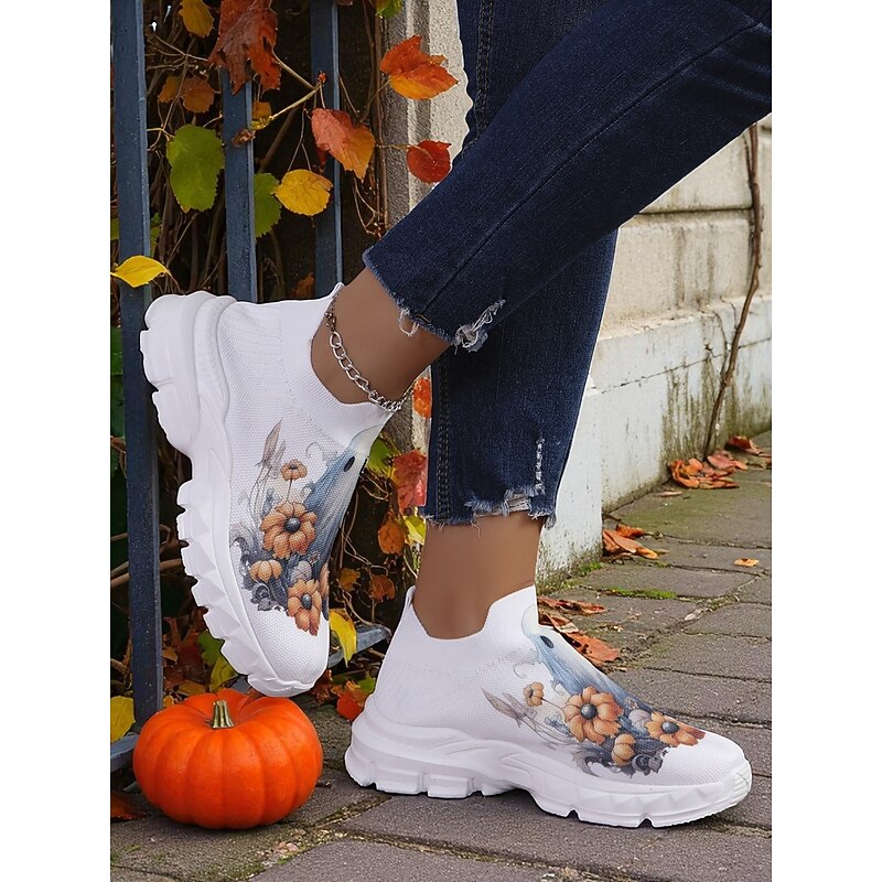 Women's Flyknit Slip-On Sneakers with Ghost and Pumpkin Floral Print – Lightweight Casual Shoes for Halloween & Autumn Outdoor Events3