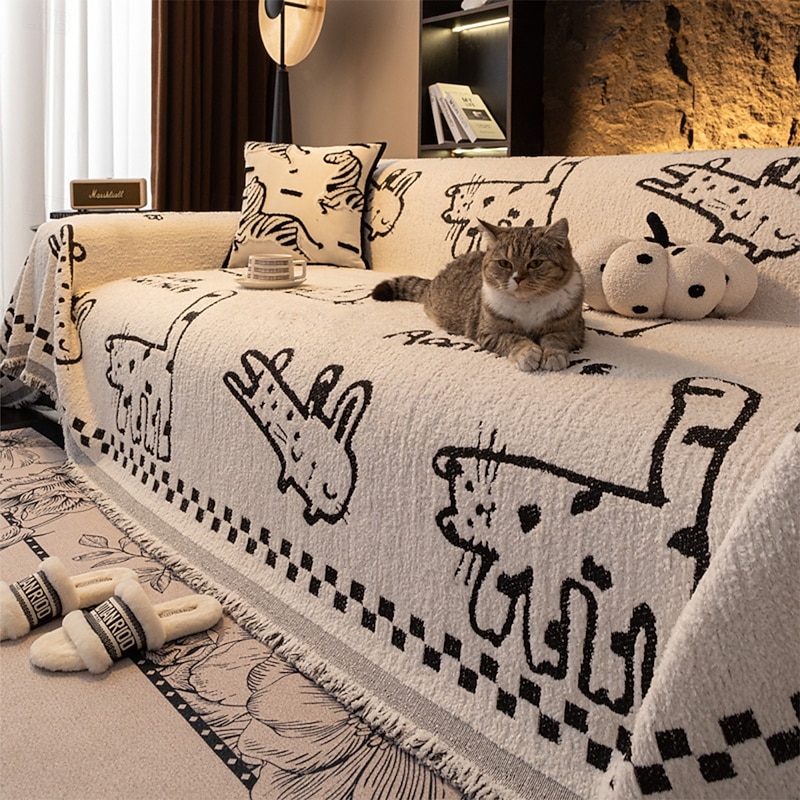 Cream Plush Couch Cover for Pets, Pet Friendly Short Velvet Sofa Cushion and Throw Blanket, All-Season Non-Slip Sofa Protector, New Style Sofa Slipcover for Living Room
