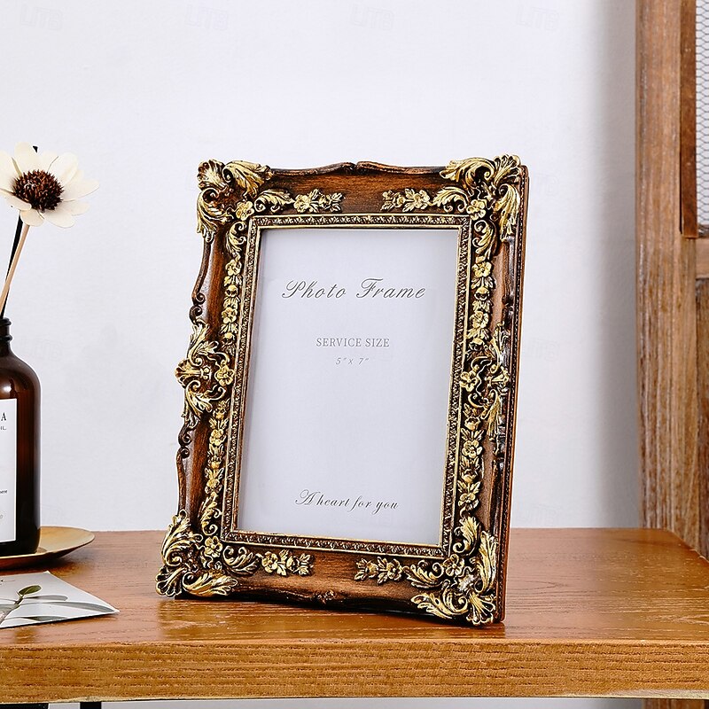 1PC European Three-dimensional Pattern Design Rectangular Classical Photo Frame Resin Material Photo Display Frame Suitable for Family Photo Decoration Shooting and Photography Prop Decoration3