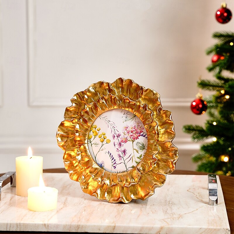 Classic Gold 3D Rose Pattern Square Resin Photo Frame – Vintage Style Picture Display Frame for Home Decor and Photography Props