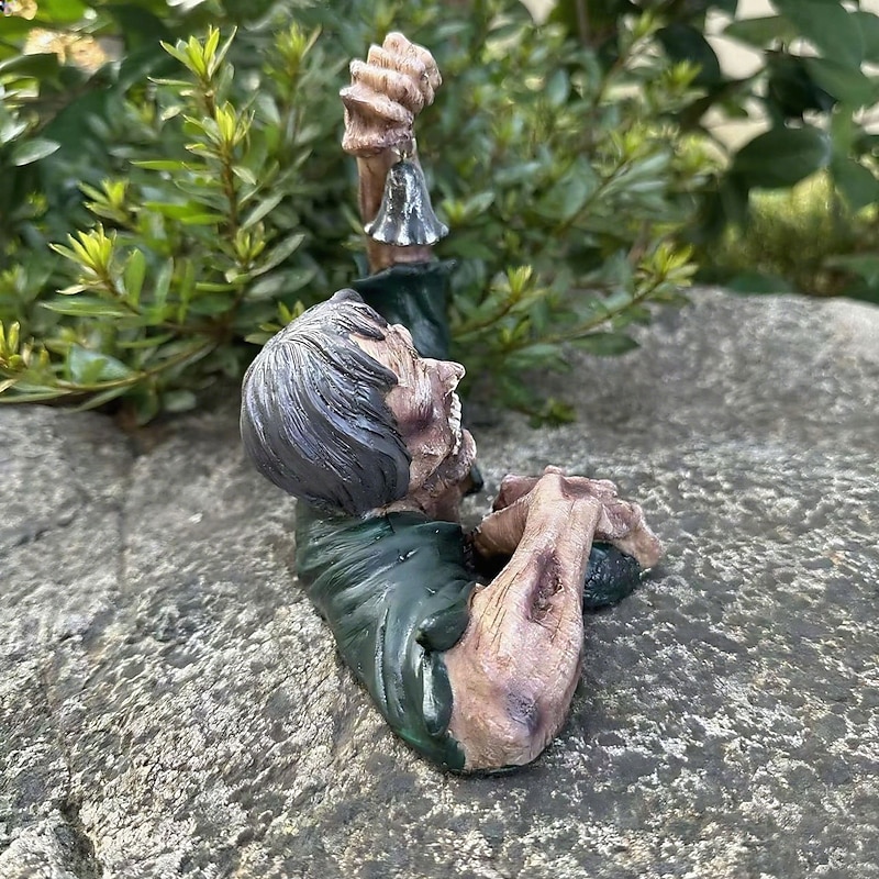 New Halloween Zombie Ornament Garden Decorative Item High-end Niche Resin Craft2