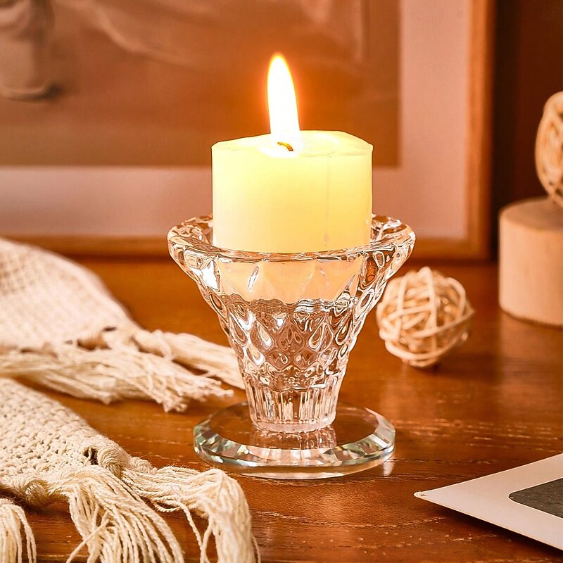 Diamond Pattern Crystal Glass Candle Holder, Small Round Glass Tealight Candle Stand, Elegant Tabletop Decor for Holidays, Romantic Candlelight Dinner & Home Decorations
