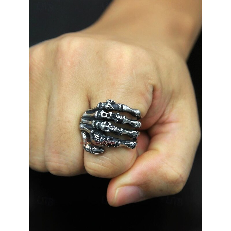 Men's Gothic Skeleton Hand Ring – Unique Alloy Design with Skull Details, Perfect for Halloween, Costume Parties and Gothic Fashion Enthusiasts3