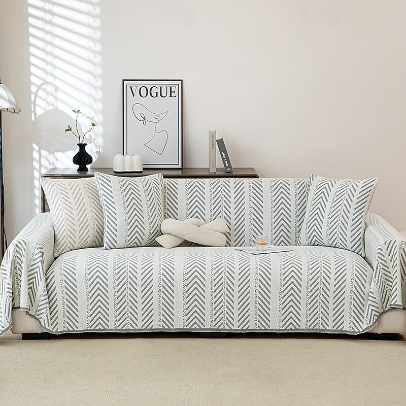 1 Simple Herringbone Sofa Cover Towel, Fashionable and Luxurious Couch Cover, Decorative Furniture Protector, Anti-Slip, Dustproof, Cat Scratch-Resistant, All-Season Sofa Cover for Bedroom, Living Room, Study, or Office4