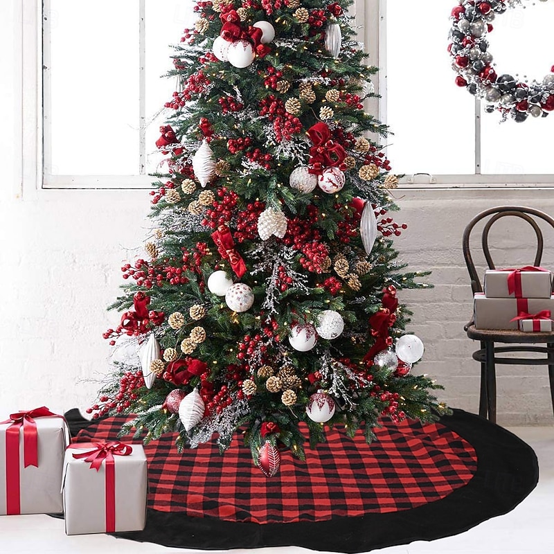 Christmas Tree Skirt Plaid Fabric 120cm Red Black Velvet Holiday Decoration Mat for Christmas Tree Festive Home Party Seasonal Tree Base Cover