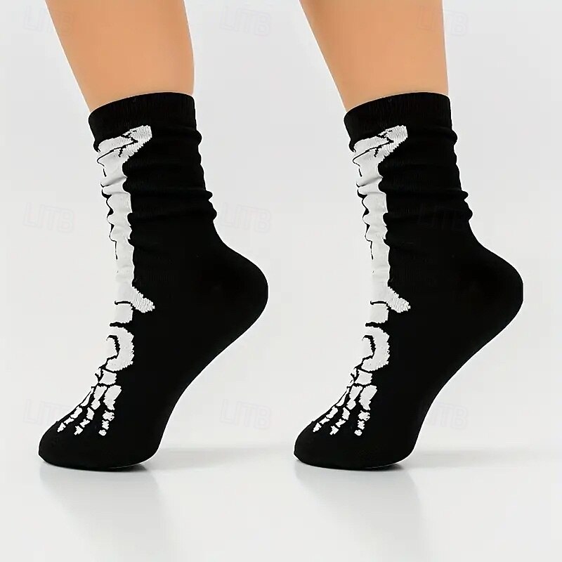 Halloween Skull Cartoon Print Socks, Unisex Mid-Calf Casual Socks for Autumn and Winter, Moisture-Wicking Comfortable Hosiery2