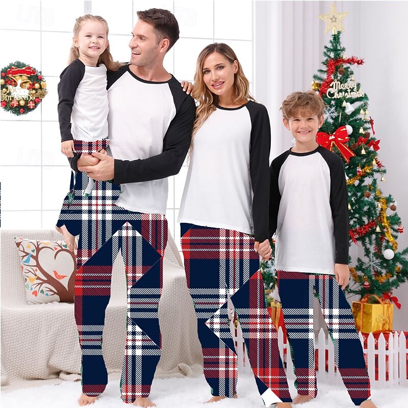 Family Pajamas Christmas Pattern Home Print Black White Light Red Long Sleeve Adorable Matching Outfits4