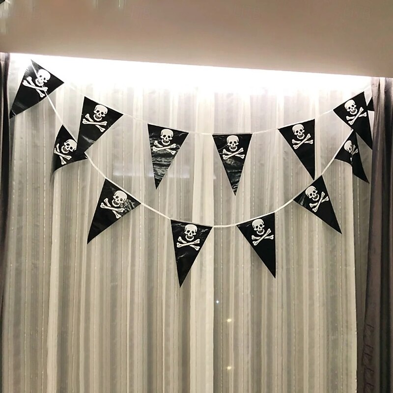 Halloween Pirate Banner Skull Pirate Flag Pirate Decorations Pirate Ship Pennant Bunting Decor for Wedding Celebration Decor Outdoor Party Supplies 5M