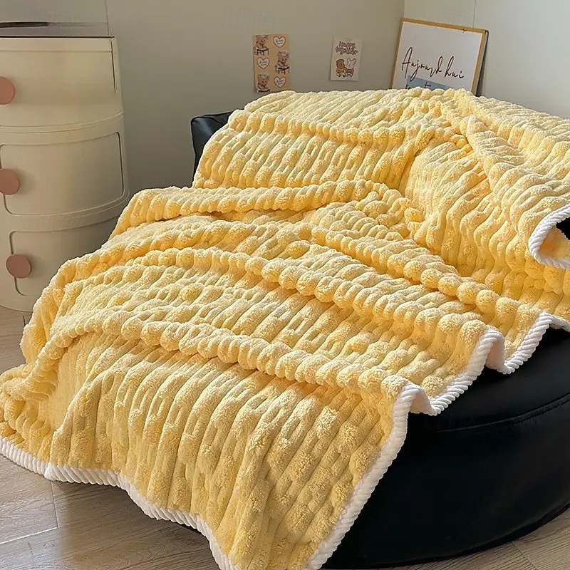 Ultra-Soft Quick-Dry Bath Towel – Skin-Friendly, Highly Absorbent, Thick, Unscented, Adult Size2