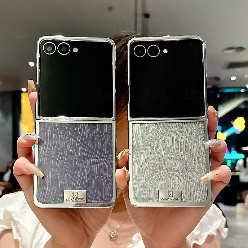 Phone Case For Samsung Galaxy Z Flip 7 Z Flip 6 Z Flip 5 Z Flip 4 Back Cover Shockproof Color Gradient PC4