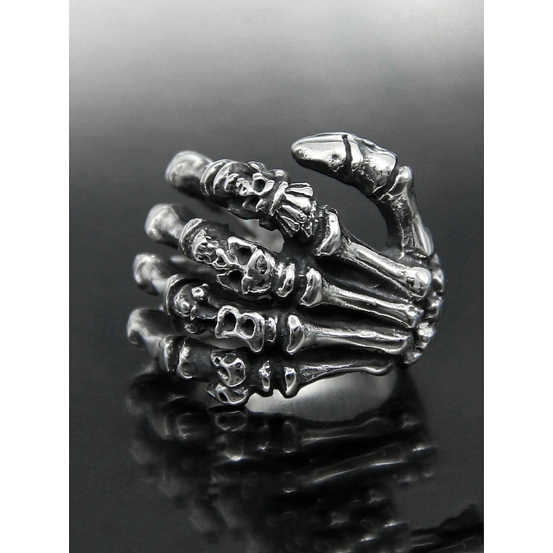 Men's Gothic Skeleton Hand Ring – Unique Alloy Design with Skull Details, Perfect for Halloween, Costume Parties and Gothic Fashion Enthusiasts