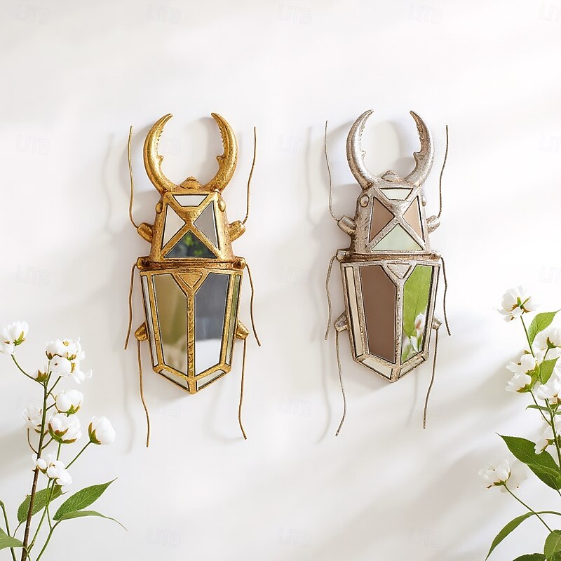 1PC A Resin Material Wall Hanging in The Shape of A Sheep's Horn Insect With a Specially Designed Surface Inlaid With A Mirror is Suitable for Decorative Hanging in An Insect House at Home Parties