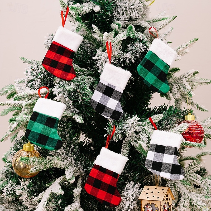 2Pcs Mini Christmas Stockings, Plaid Silverware Holders, Creative Small Xmas Gift Bags, Holiday Tree Hanging Ornaments4