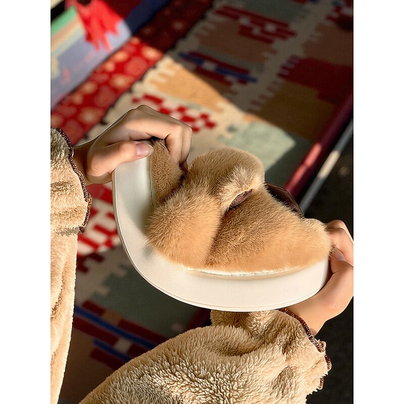 Women's Plush Capybara Bear Slippers – Warm Fleece Indoor Shoes with Cute Animal Design for Home, Bedroom and Cozy Winter Days4