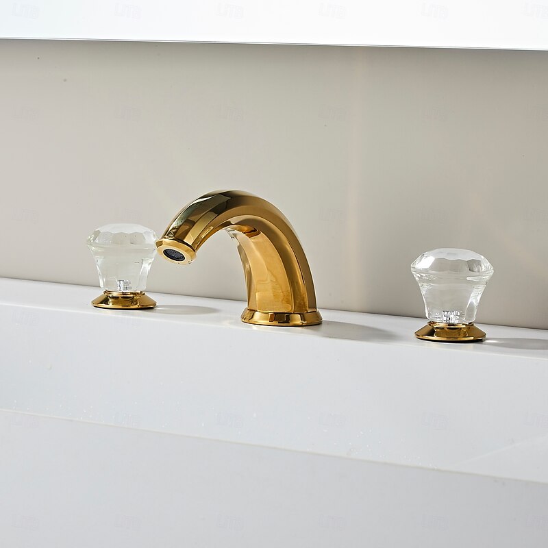 Bathroom Sink Faucet - Classic Electroplated Mount Outside Two Handles Three HolesBath Taps2