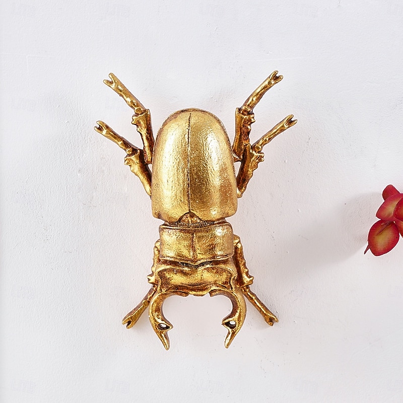 Gold Resin Stag Beetle Wall Decor – Handcrafted Insect Collector's Hanging Ornament for Home, Party & Insect Exhibits4