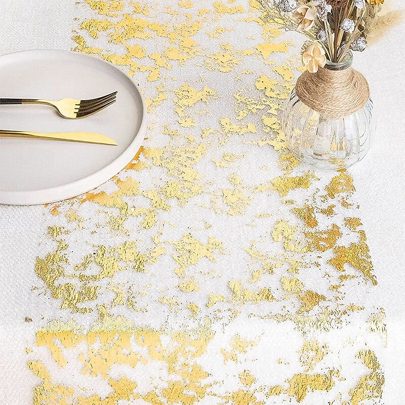 Hot-Pressed Gold Foil Table Runner – European Light Luxury Style Table Flag for Holiday Parties, Weddings, and Gift Packaging Decoration4