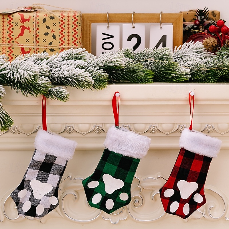 3pcs Christmas Stockings with Cat Paw Design, Small Plaid Christmas Socks, Holiday Decorative Gift Stockings, Xmas Tree Hanging Ornaments