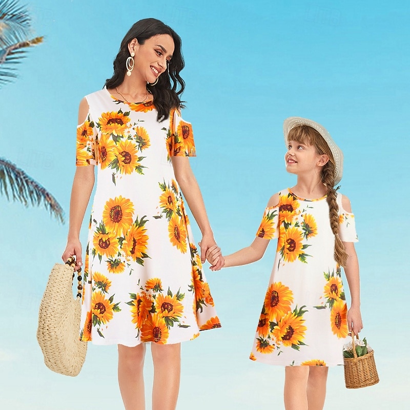 Mommy and Me Dresses Floral Street Print White Short Sleeve Above Knee Active Matching Outfits