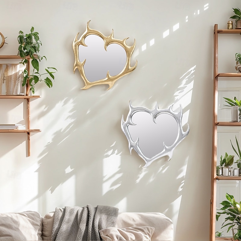 1PC Resin Material Flame Heart-shaped Home Decoration Hanging Mirror Indoor Decoration Makeup Mirror Suitable for Wall Decoration Makeup Table Mirror and Photography Prop Decoration
