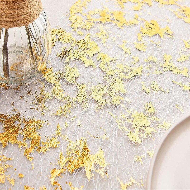 Hot-Pressed Gold Foil Table Runner – European Light Luxury Style Table Flag for Holiday Parties, Weddings, and Gift Packaging Decoration2