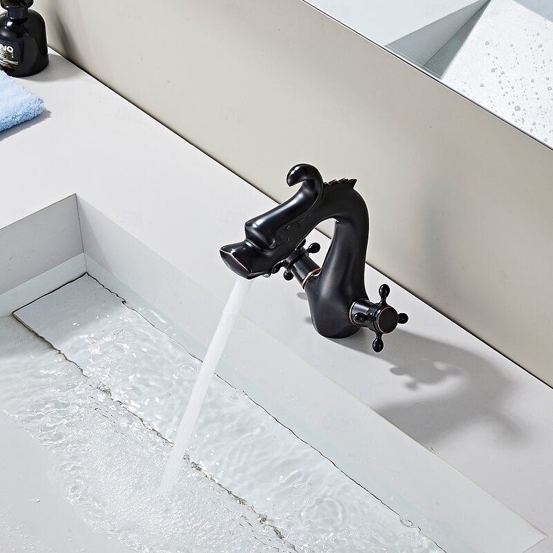 Bathroom Sink Faucet - Classic Chrome / Oil-rubbed Bronze / Antique Brass Centerset Two Handles One HoleBath Taps2