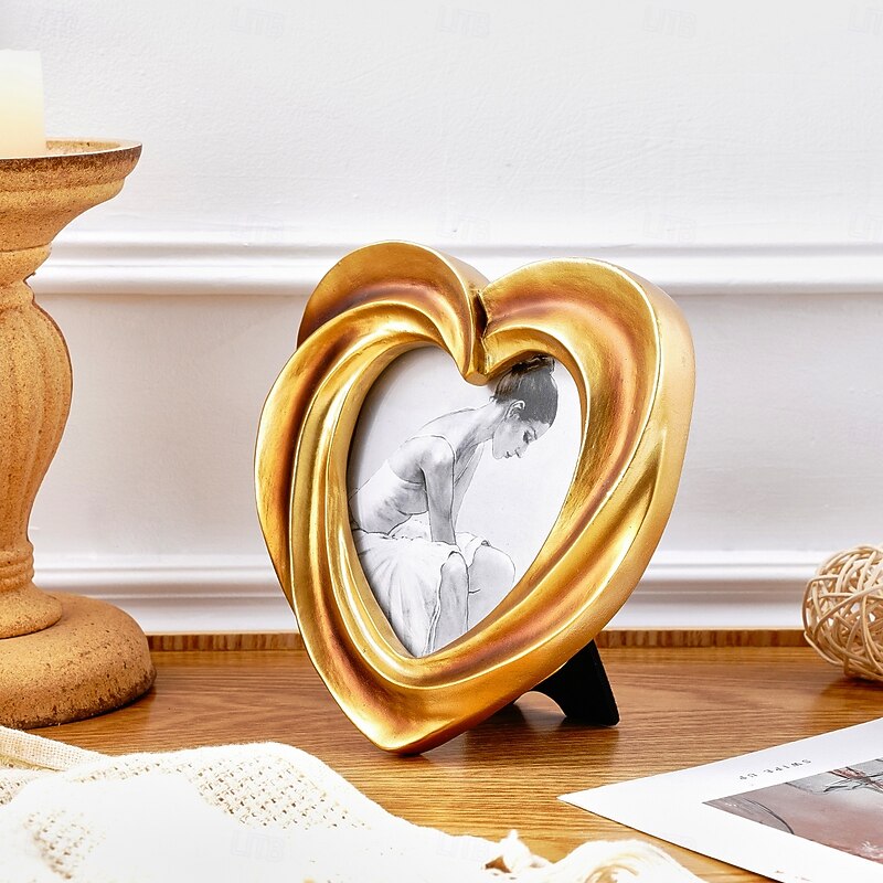 Gold Cream Heart-Shaped Embossed Resin Photo Frame – Warm Home Décor for Family Photos & Photography Props4