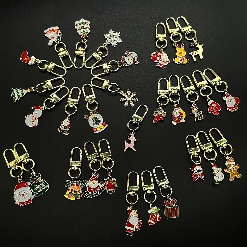 30pcs Christmas Keychains Random Type, Cute Alloy Key Rings for Bags, Backpacks, Car Keys, Random Styles Holiday Gift Set2