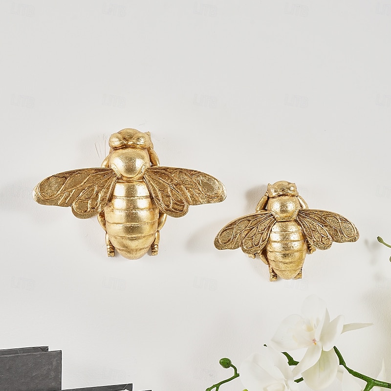 1PC Creative Resin Material Golden Bee Decorative Wall Hanging Handcrafted Combination Photo Frame Insect Decorative Accessories Family Party Insect House Decorative Hanging