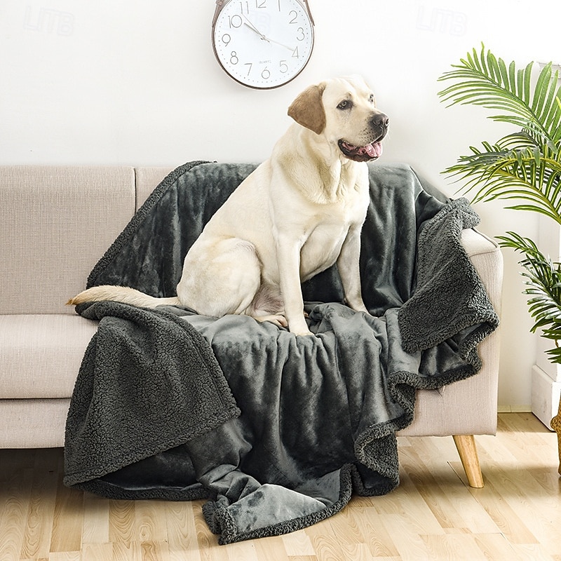 Waterproof Pet Blanket, Pet Friendly Flannel Sherpa Thick Plush Pet Bed Throw, Soft Cotton Velvet Dog Blanket