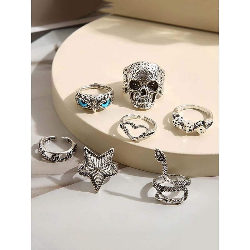 Women's Halloween Gothic Ring Set – Vintage Silver Skull Snake Star Dice Adjustable Rings for Party, Cosplay and Nightlife2