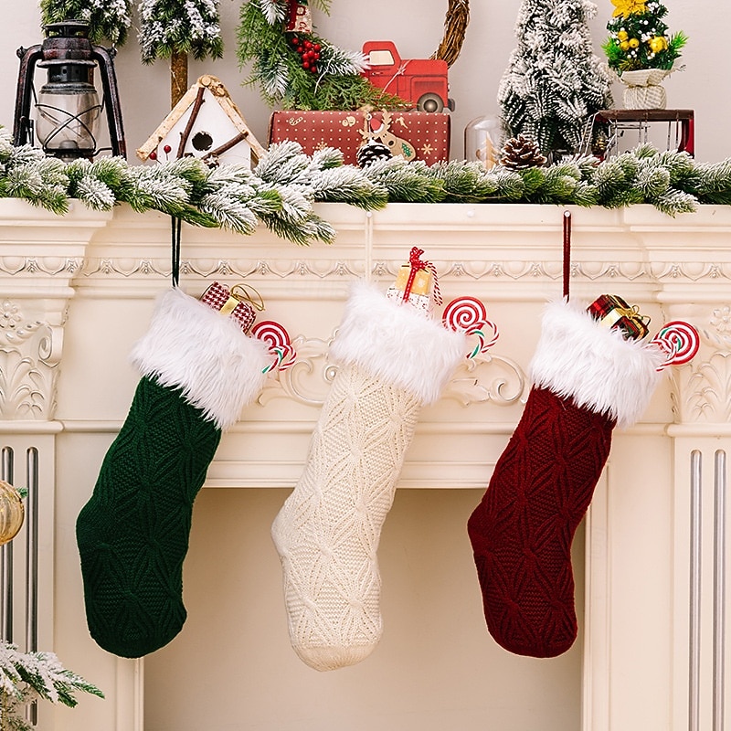 Christmas Stocking Knitted Luxury Yarn Holiday Sock Green Gift Bag for Christmas Presents Home Fireplace Festive Party Seasonal Decoration Accessory