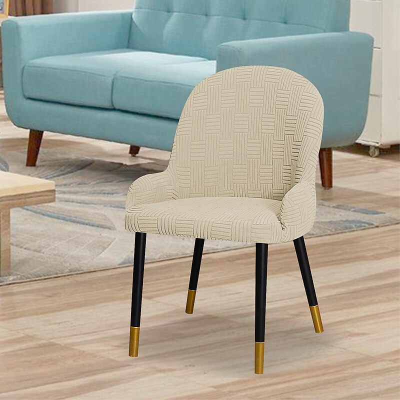 Five horizontal and five vertical oval chair covers