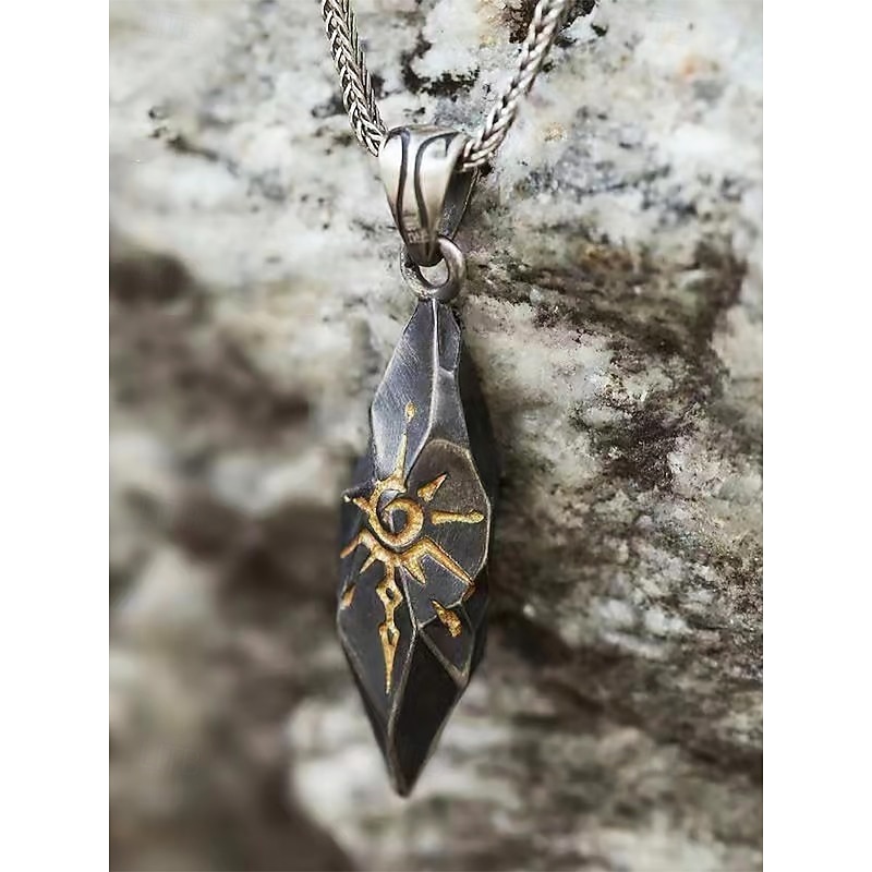 Men's Vintage Sun Totem Pendant Necklace – Oxidized Metal Chain with Tribal Engraving, Gothic Jewelry for Daily Wear and Festivals