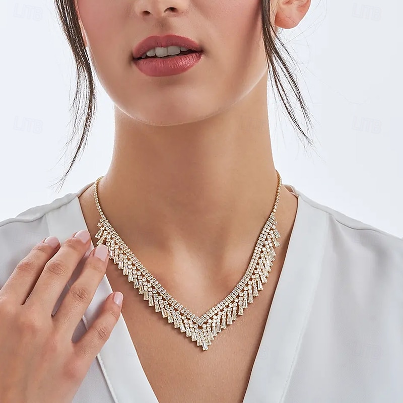 Choker Necklace Rhinestones Women's Elegant Artistic Luxury Tassel Fringe Wedding Drops Necklace For Wedding Party Daily