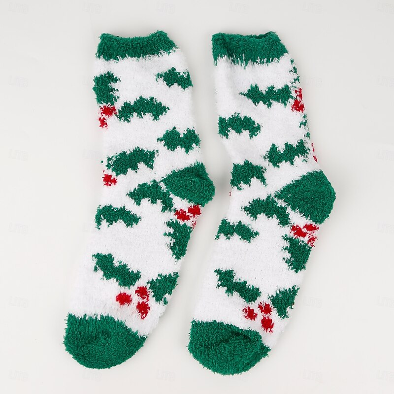 Christmas Socks for Women, Thick Coral Fleece Floor Socks, Non-Shedding Plush Socks with Reindeer & Santa Claus Design, Cozy Warm Holiday Socks4