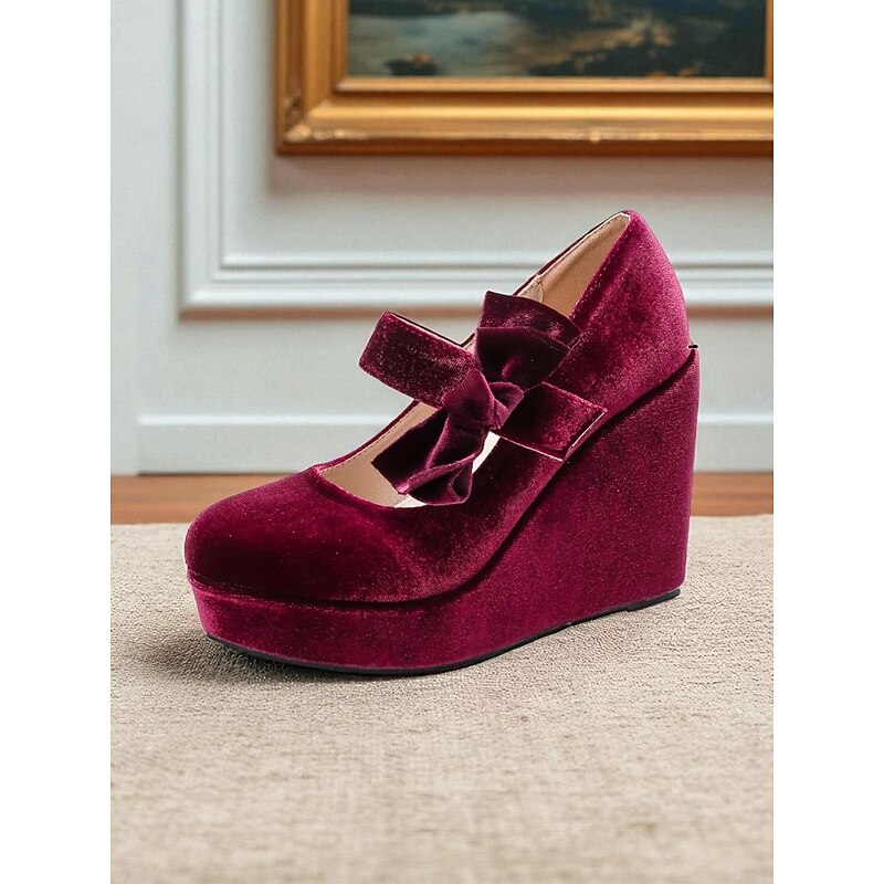 Women's 1950s-Inspired Green Velvet Wedge Mary Jane Heels with Bow - Retro Christmas Party Platform Dress Shoes for Holiday Celebrations and Evening Outfits4