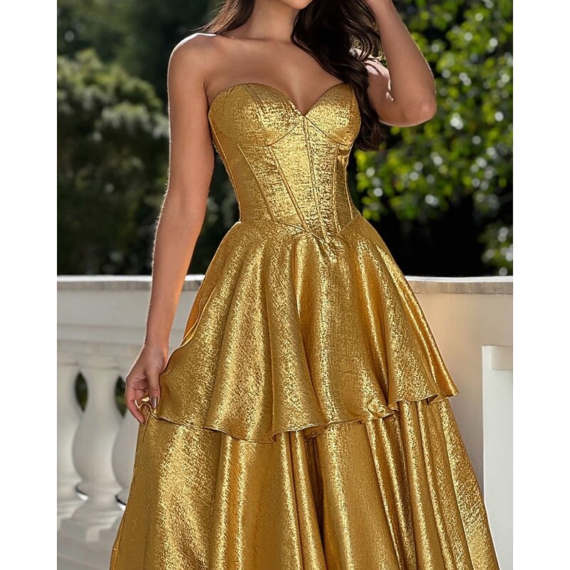A-Line Gold Tiered Evening Gown Elegant Dress Formal Wedding Sweep / Brush Train Sleeveless Sweetheart Tulle with Ruffles 20252