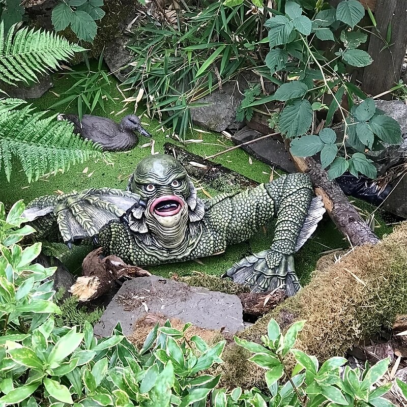 Art Deco Creature from the Black Lagoon-Inspired Monster Wall Hanging Ornament, General Fit PC Polycarbonate Lizard Man Decor, Non-Electric Movie Themed Craft without Feathers - 1pc3